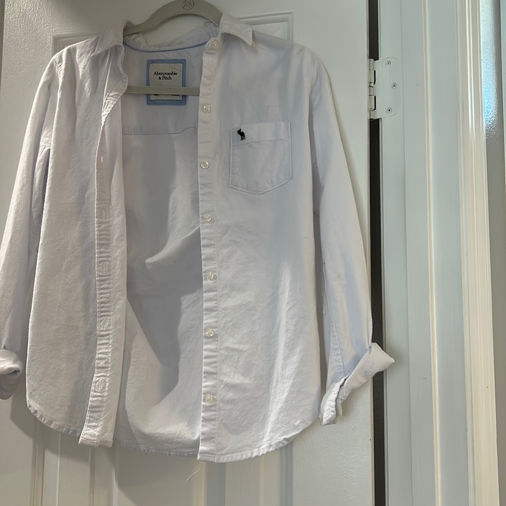 Like New Abercrombie And Fitch Button Up Shirt - image 1